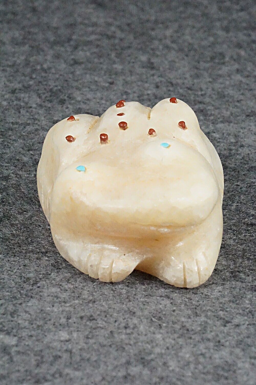 Frog Zuni Fetish Carving - Tyrone Poncho