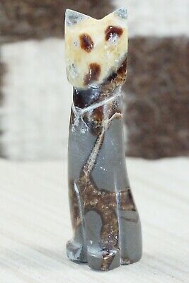 Cat Zuni Fetish Carving - Kenny Chavez