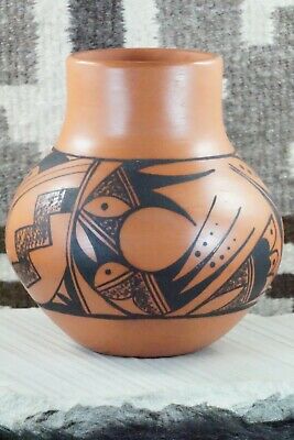 Hopi Pottery - D. Tsiny