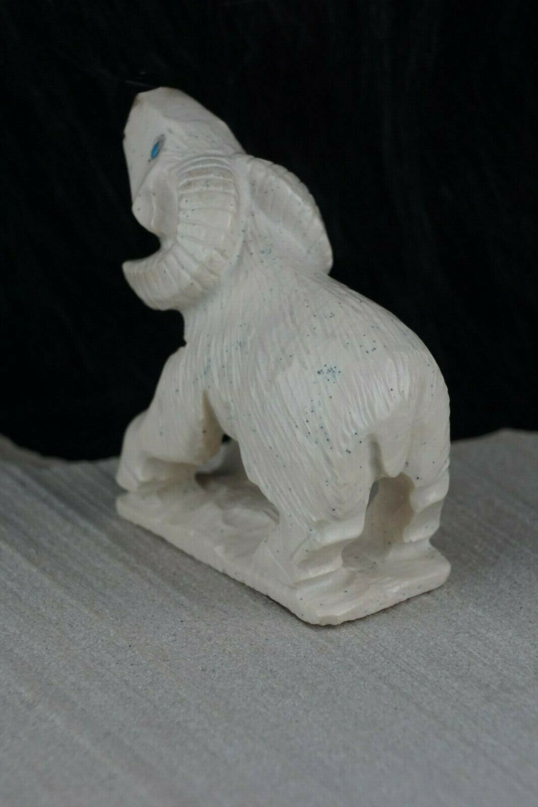 Ram Zuni Fetish Carving - Derrick Kaamasee - High Lonesome Trading