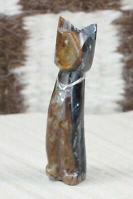 Cat Zuni Fetish Carving - Kenny Chavez
