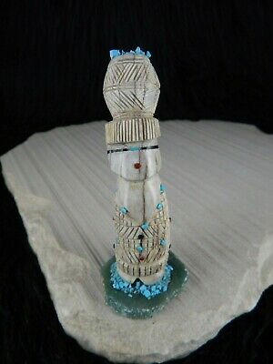 Corn Maiden Zuni Fetish - Carl Etsate - Zuni Maiden Carving - Native American - High Lonesome Trading
