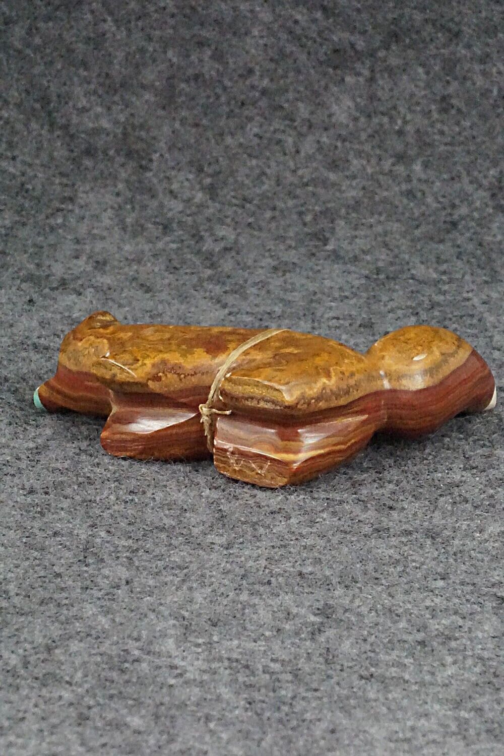 Wolf Zuni Fetish Carving - Enrike Leekya