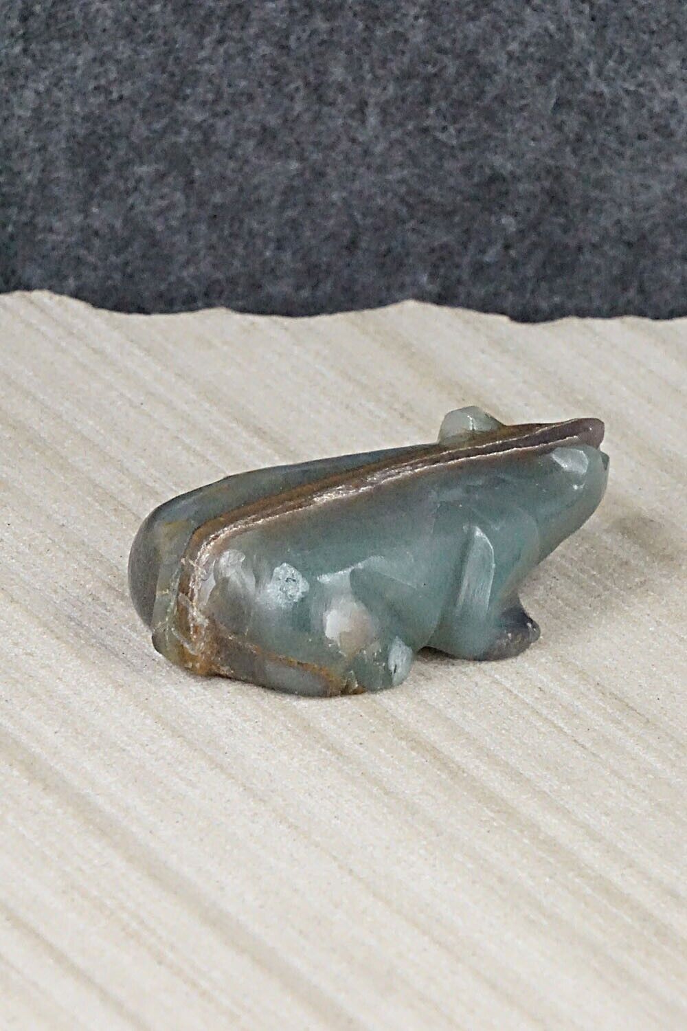 Badger Zuni Fetish Carving - Cheryl Beyuka