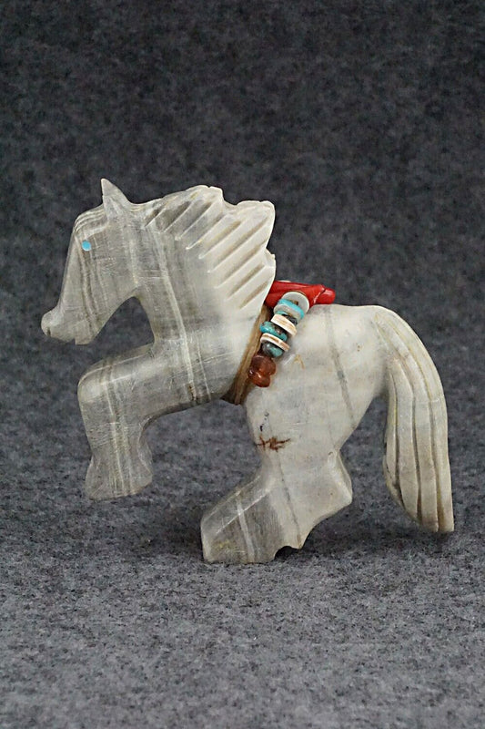 Horse Zuni Fetish Carving - Douglas Martza