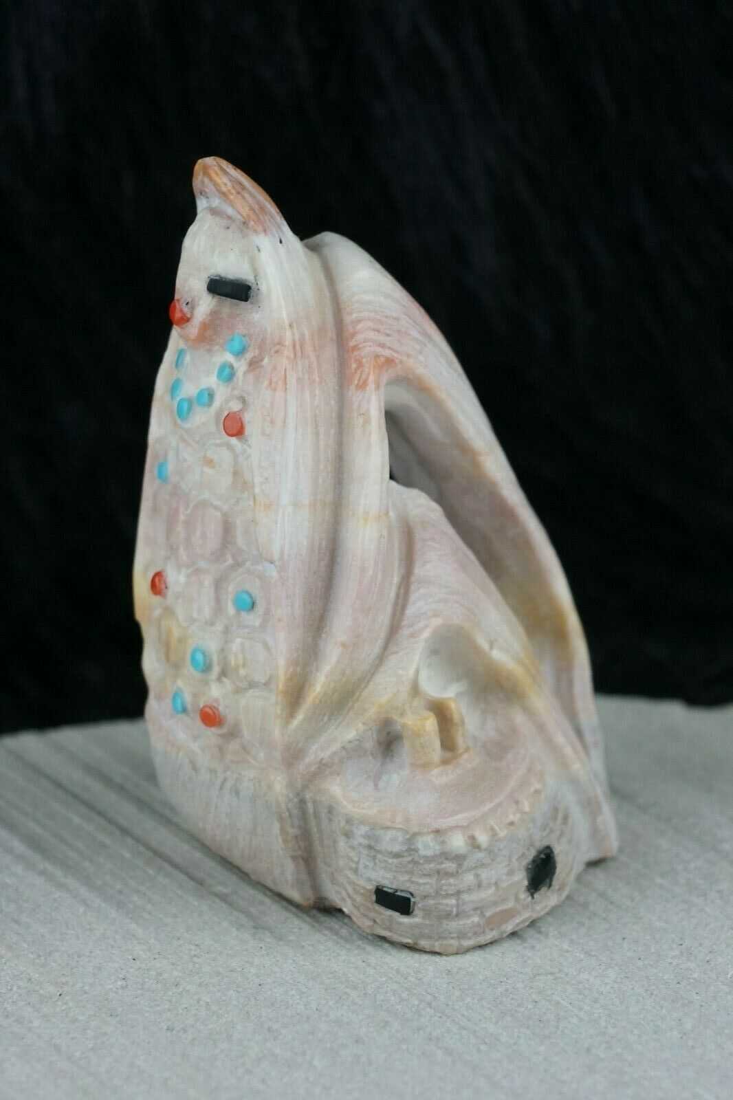 Corn Maiden Zuni Fetish Carving - Derrick Kaamasee - High Lonesome Trading