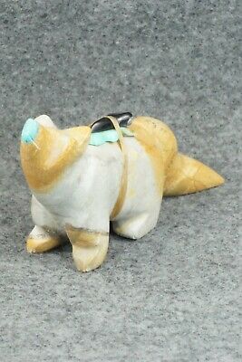 Wolf Zuni Fetish Carving - Enrike Leekya