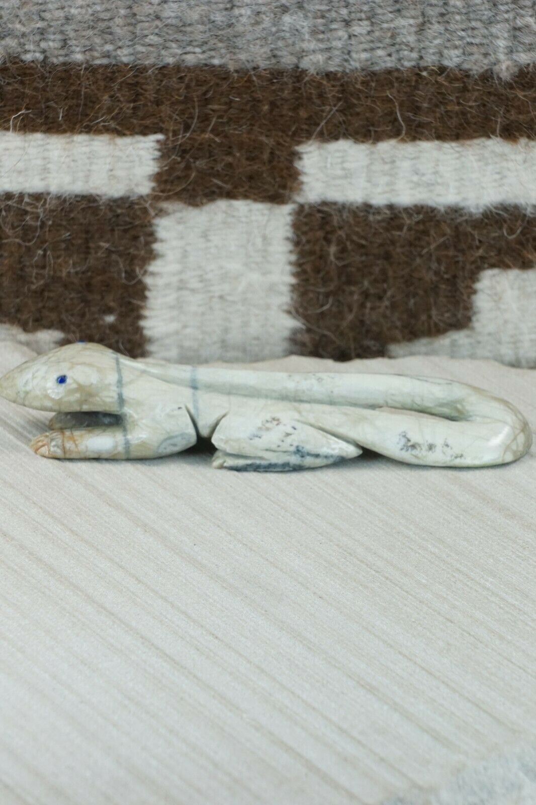 Lizard Zuni Fetish Carving - Jonas Hastito