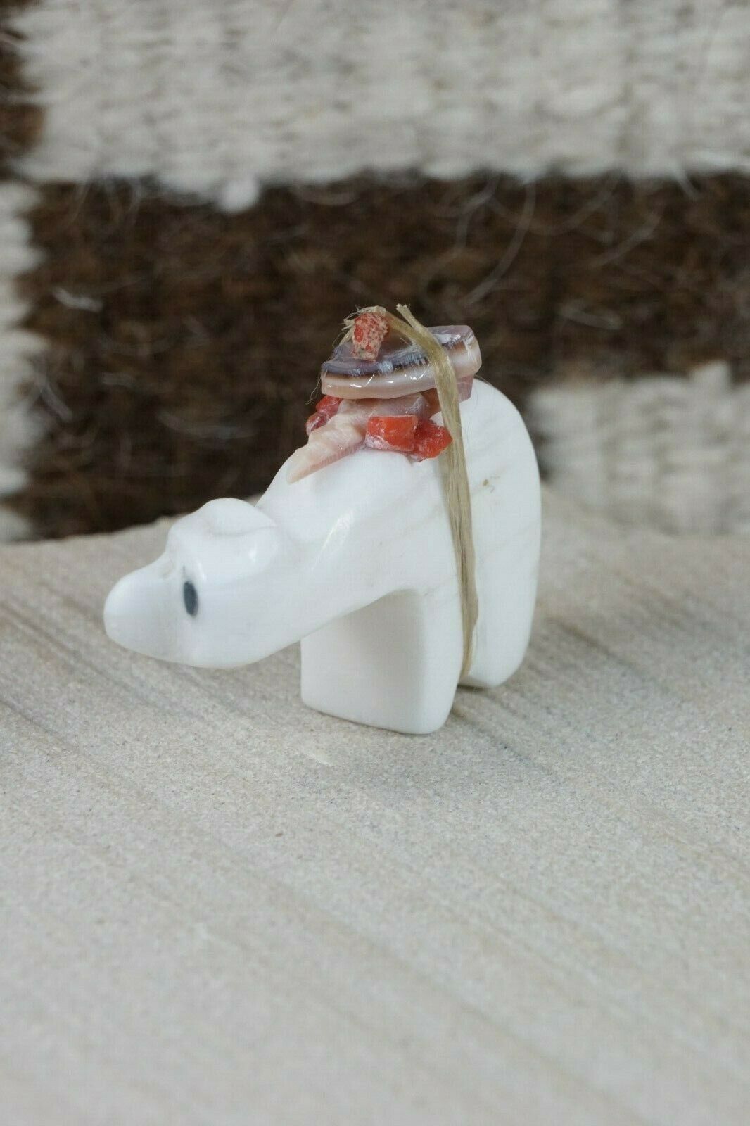 Bear Zuni Fetish Carving - Lance Deysee - High Lonesome Trading