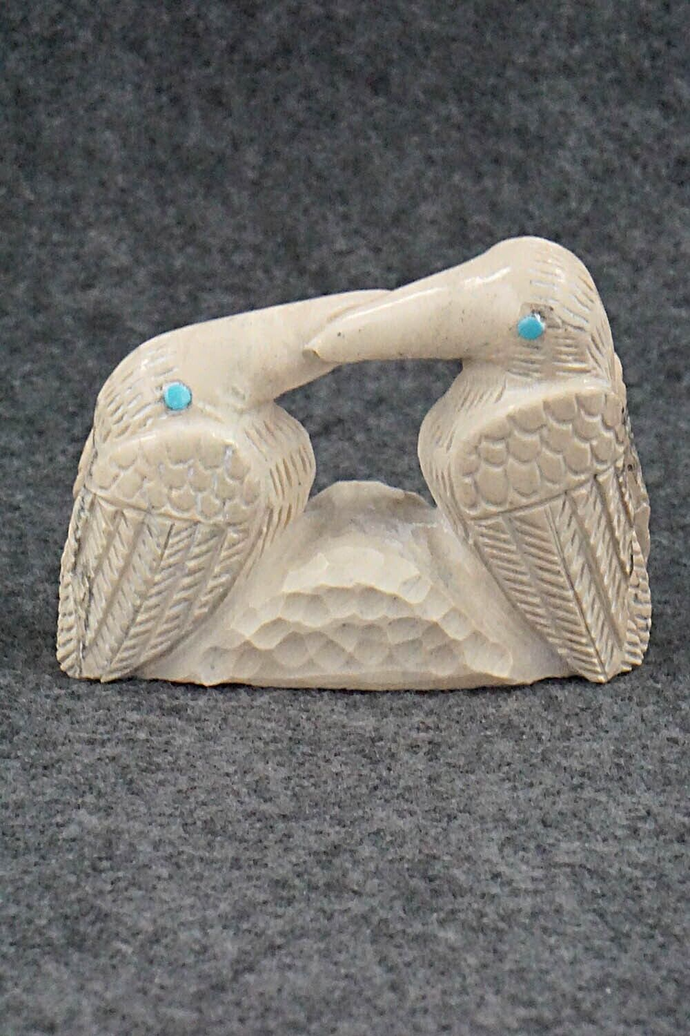 Hummingbird Zuni Fetish Carving - Carlton Kaamasee