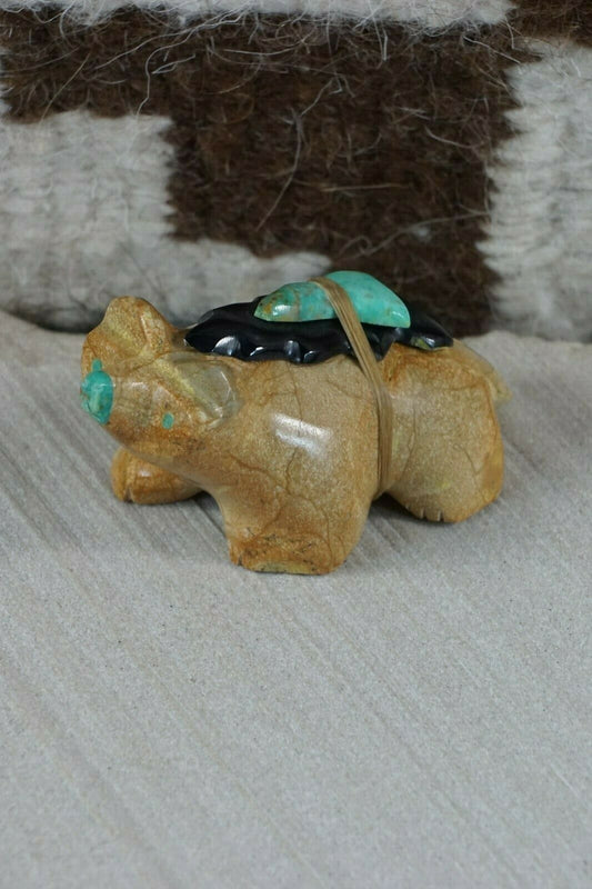 Badger Zuni Fetish Carving - Enrike Leekya - High Lonesome Trading