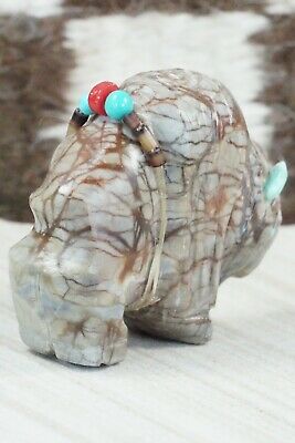 Buffalo Zuni Fetish Carving - Kevin Quam