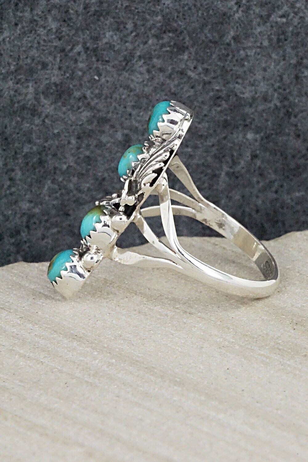 Turquoise & Sterling Silver Ring - Harris Largo - 9