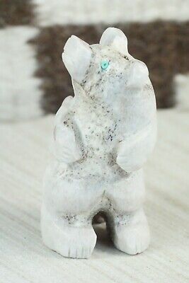 Bear Zuni Fetish Carving - Allison White