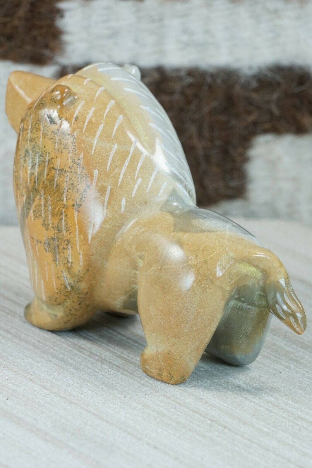 Lion Zuni Fetish Carving - Enrike Leekya