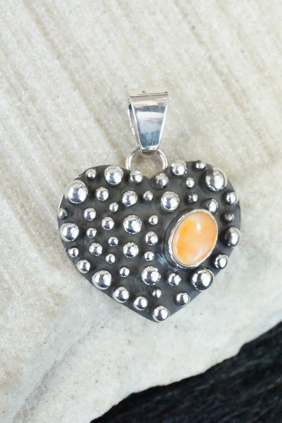 Spiny Oyster & Sterling Silver Pendant - Raymond Coriz