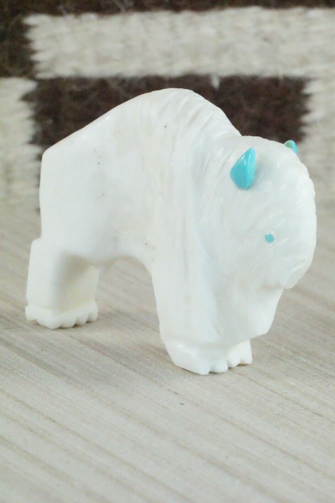 Buffalo Zuni Fetish Carving - Kevin Quam