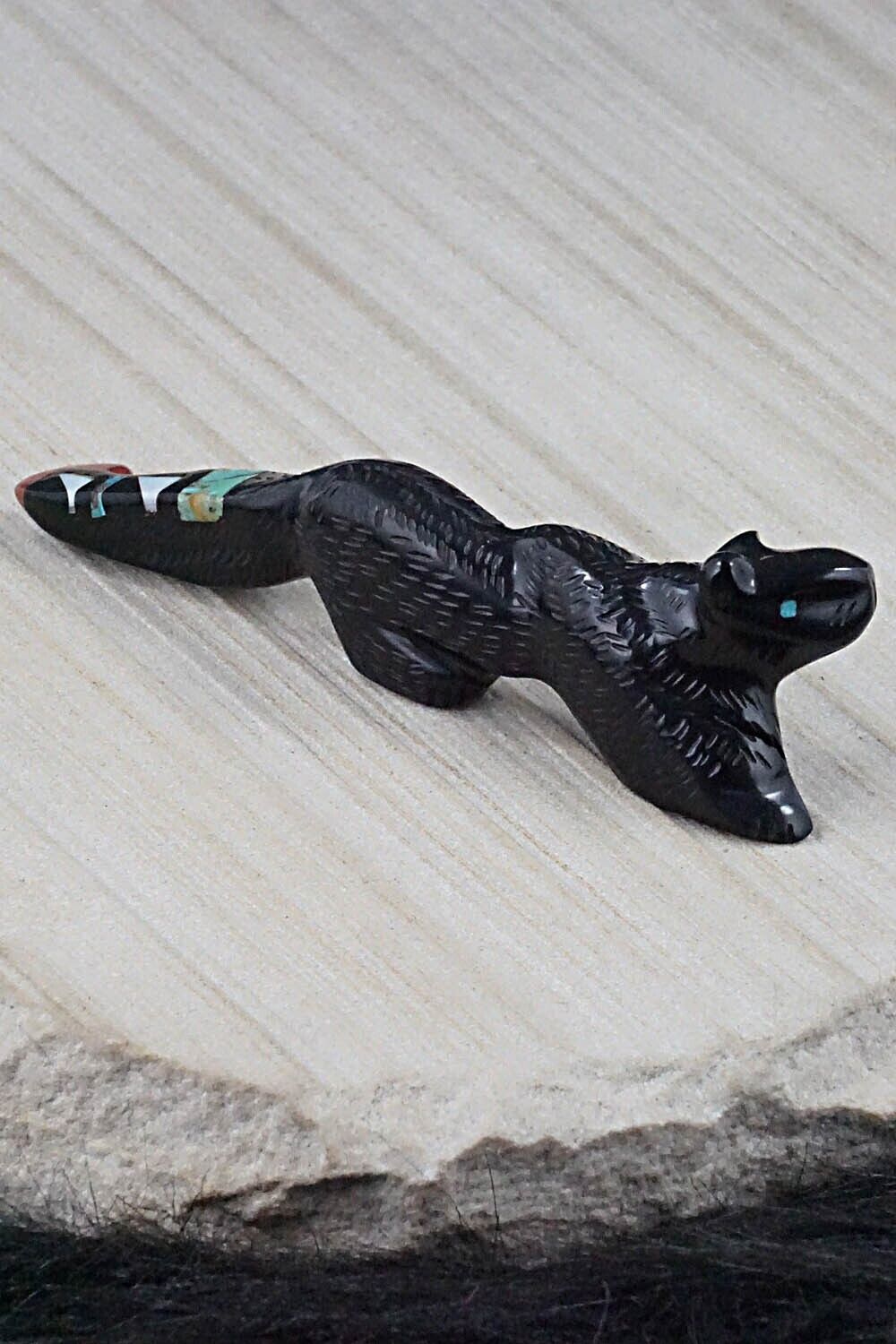 Mountain Lion Zuni Fetish Carving - Steven Natachu