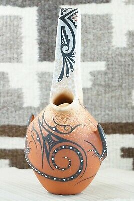 Zuni Pottery - Lorenda Cellicion