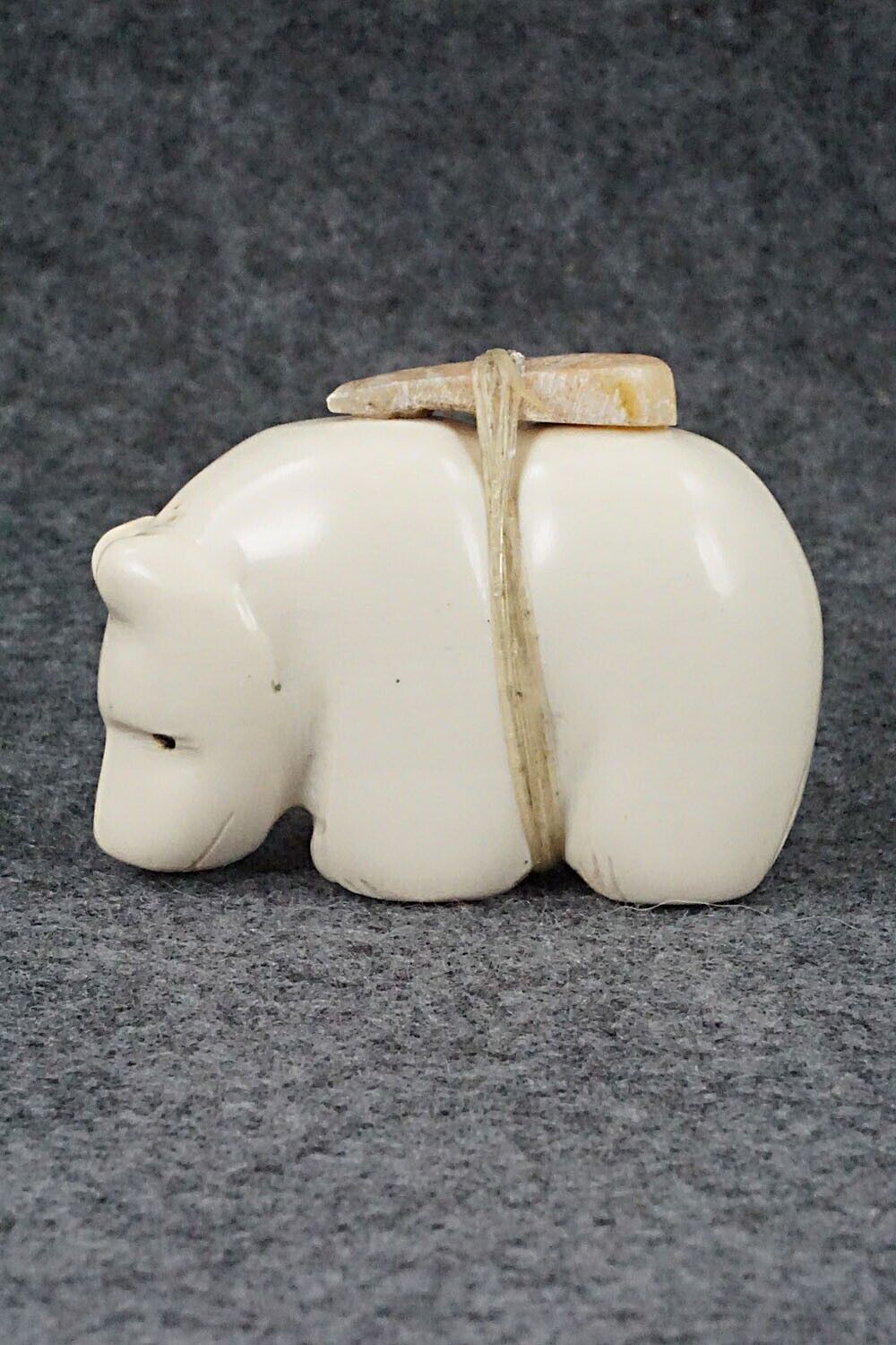 Bear Zuni Fetish Carving - Justin Red Elk