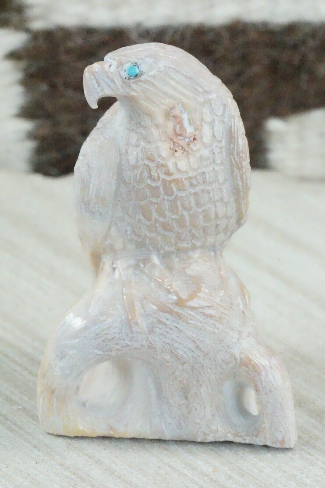 Eagle Zuni Fetish Carving - Derrick Kaamasee