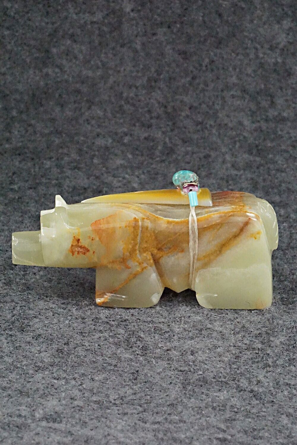 Bear Zuni Fetish Carving - Alex Tsethlikai