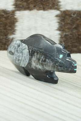 Bear Zuni Fetish Carving - Bernard Laiwakete