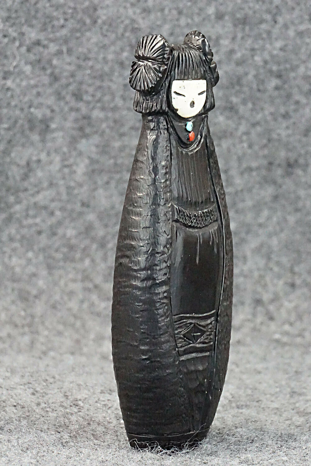 Corn Maiden Zuni Fetish Carving - Sandra Quandelacy
