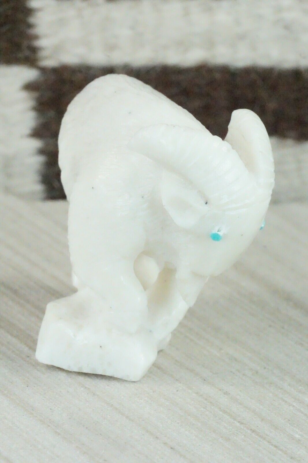 Goat Zuni Fetish Carving - Derrick Kaamasee