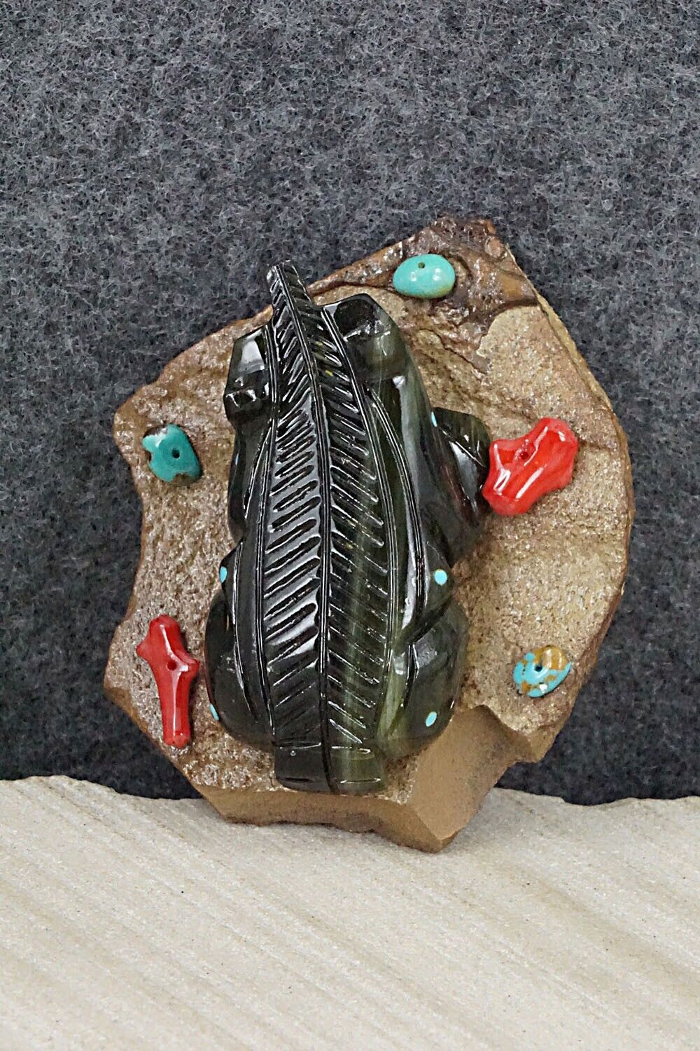 Badger Zuni Fetish Carving - Chris Nastacio