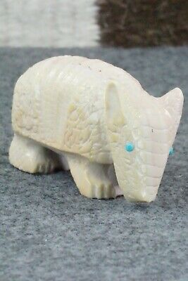 Armadillo Zuni Fetish Carving - Derrick Kaamasee