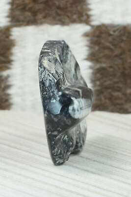 Bear Zuni Fetish Carving - Bernard Laiwakete
