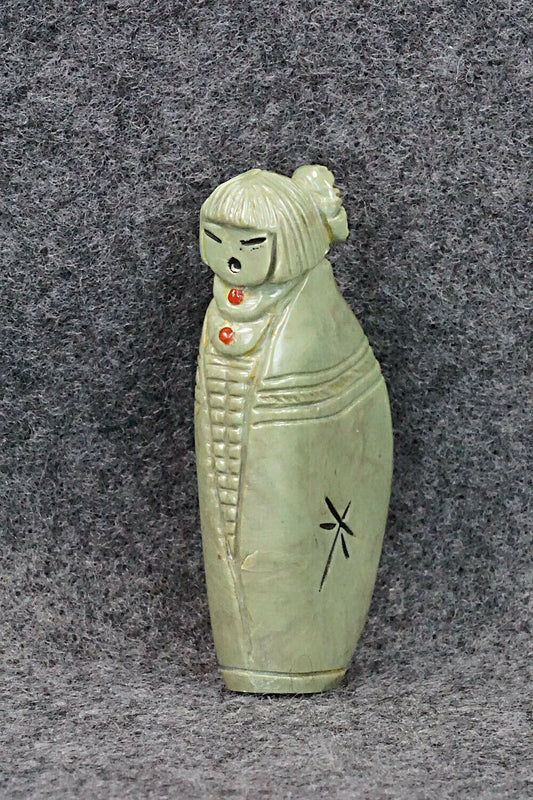 Corn Maiden Zuni Fetish Carving - Sandra Quandelacy