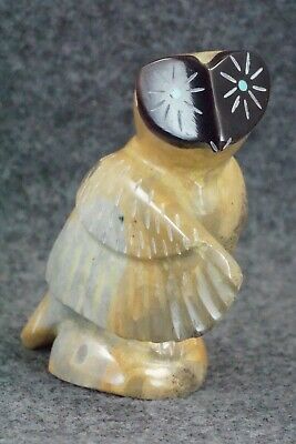 Owl Zuni Fetish Carving - Enrike Leekya