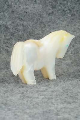 Horse Zuni Fetish Carving - Andres Quandelacy