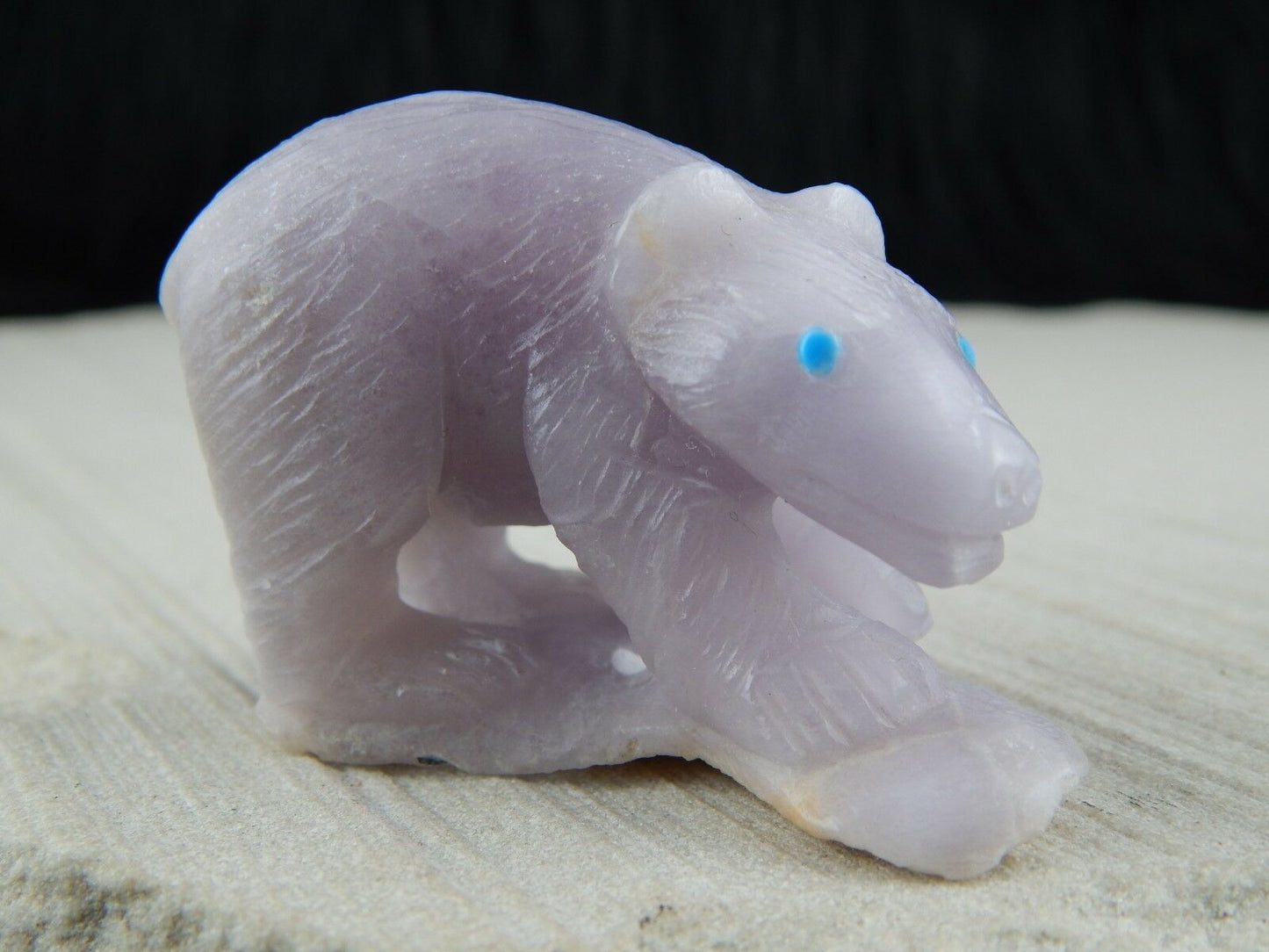 Bear Zuni Fetish Carving - Derrick Kaamasee - High Lonesome Trading