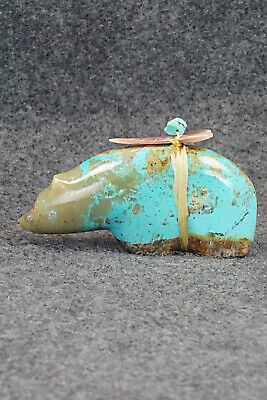 Bear Zuni Fetish Carving - Daphne Quam