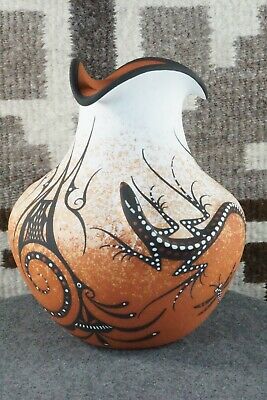 Zuni Pottery - Deldrick Cellicion