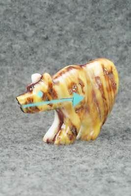 Bear Zuni Fetish Carving - Andres Quandelacy