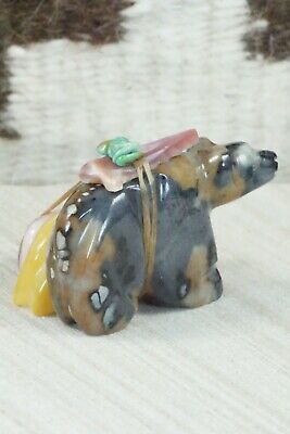 Bear Zuni Fetish Carving - Daisy Natewa