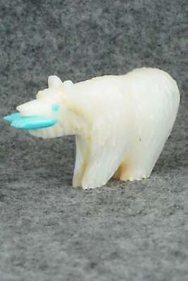 Bear Zuni Fetish Carving - Andres Quandelacy