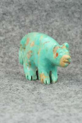 Wolf Zuni Fetish Carving - Andres Quandelacy