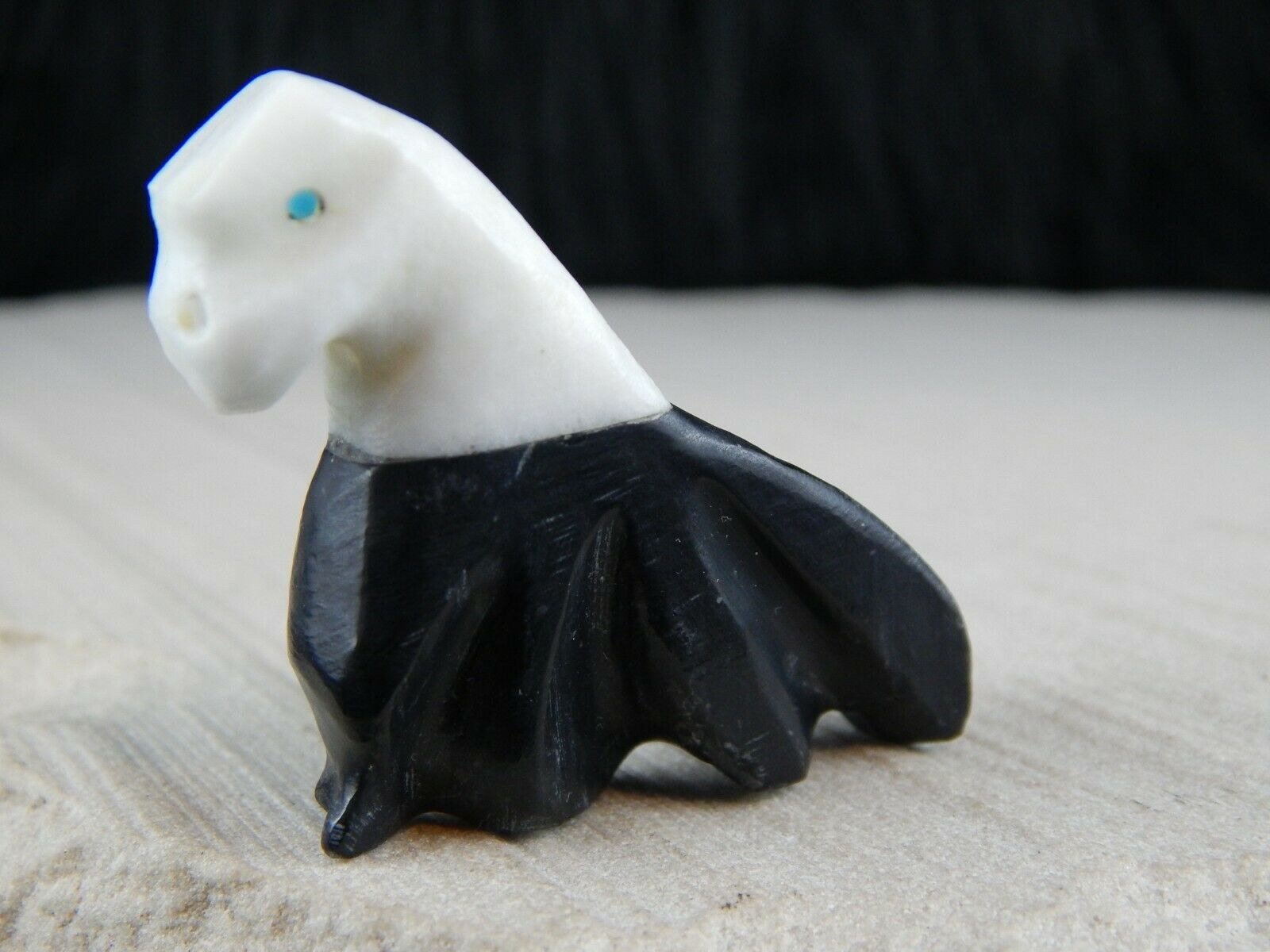 Eagle Zuni Fetish Carving - Kelly Lementino - High Lonesome Trading