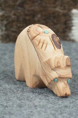 Bear Zuni Fetish Carving - Brandon Phillips
