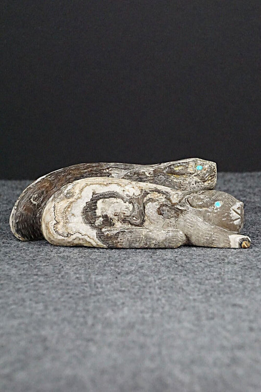 Mountain Lion Zuni Fetish Carving - Lance Cheama