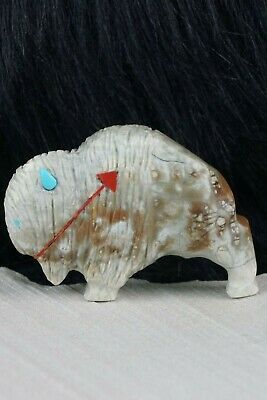 Buffalo Zuni Fetish Carving - Kevin Quam - High Lonesome Trading