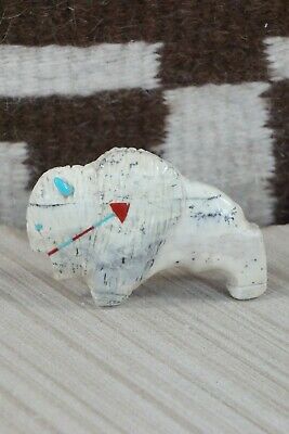 Buffalo Zuni Fetish Carving - Kevin Quam