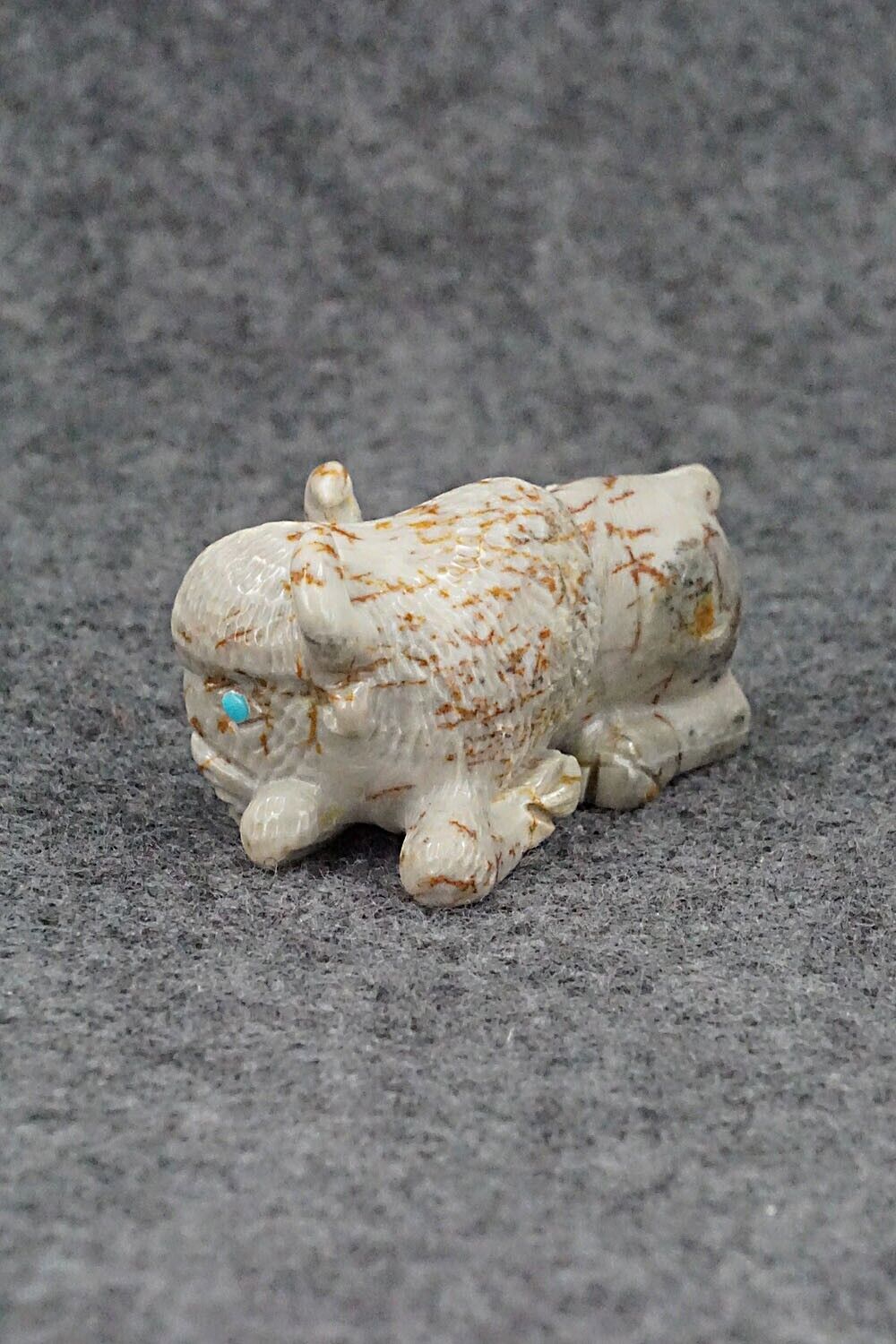 Bull Zuni Fetish Carving - Wilfred Cheama