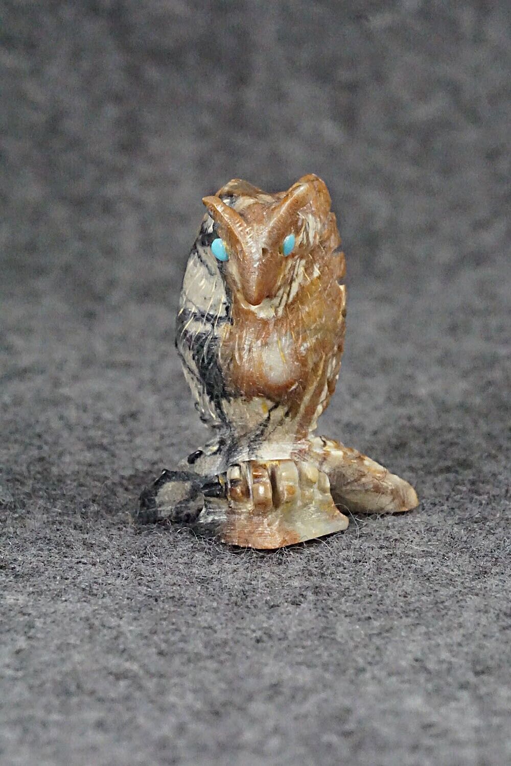 Horned Owl Zuni Fetish Carving - Dana Malani