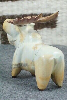 Moose Zuni Fetish Carving - Enrike Leekya